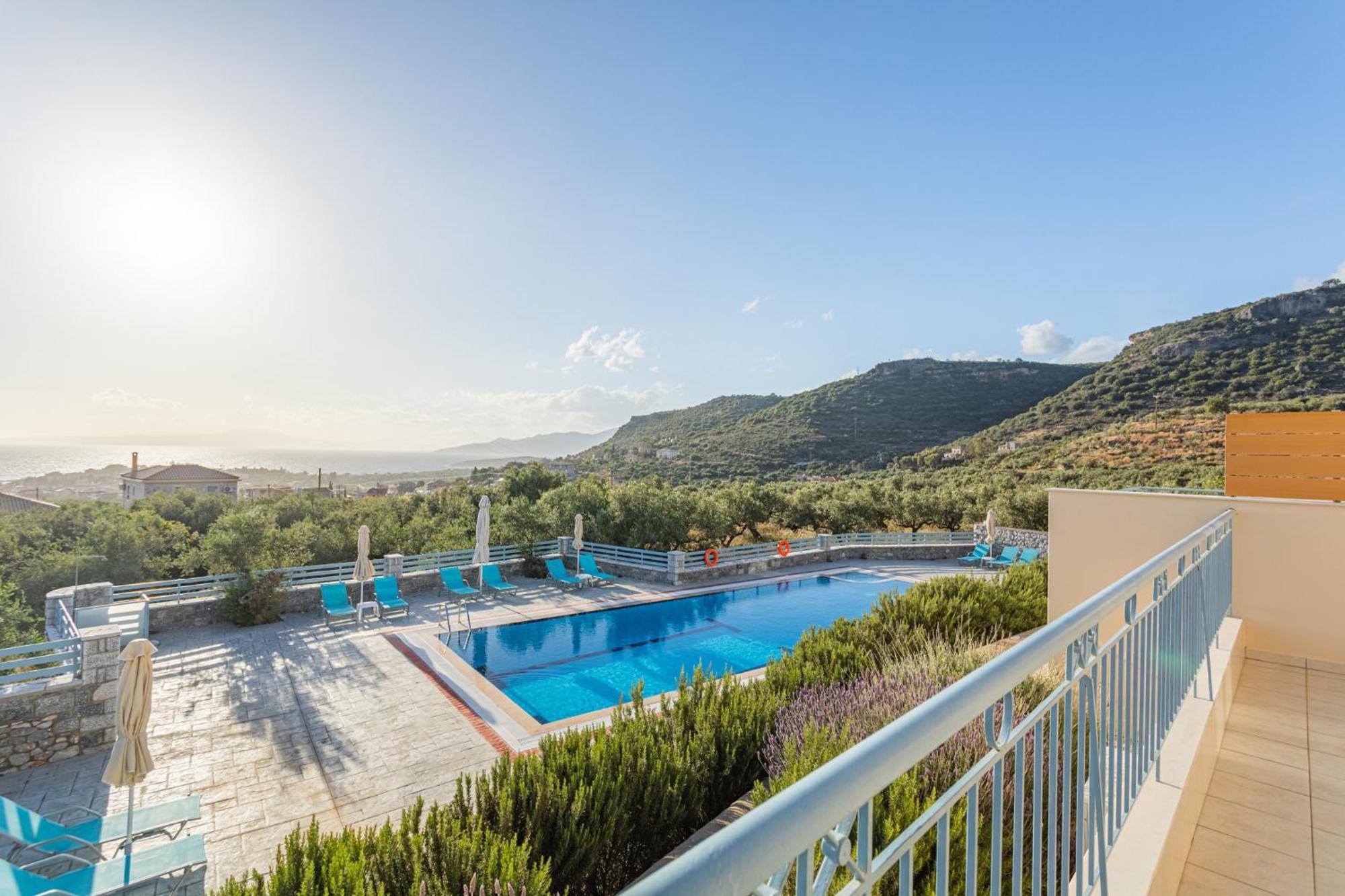 Sundy Maria Apartments Stoupa Luaran gambar