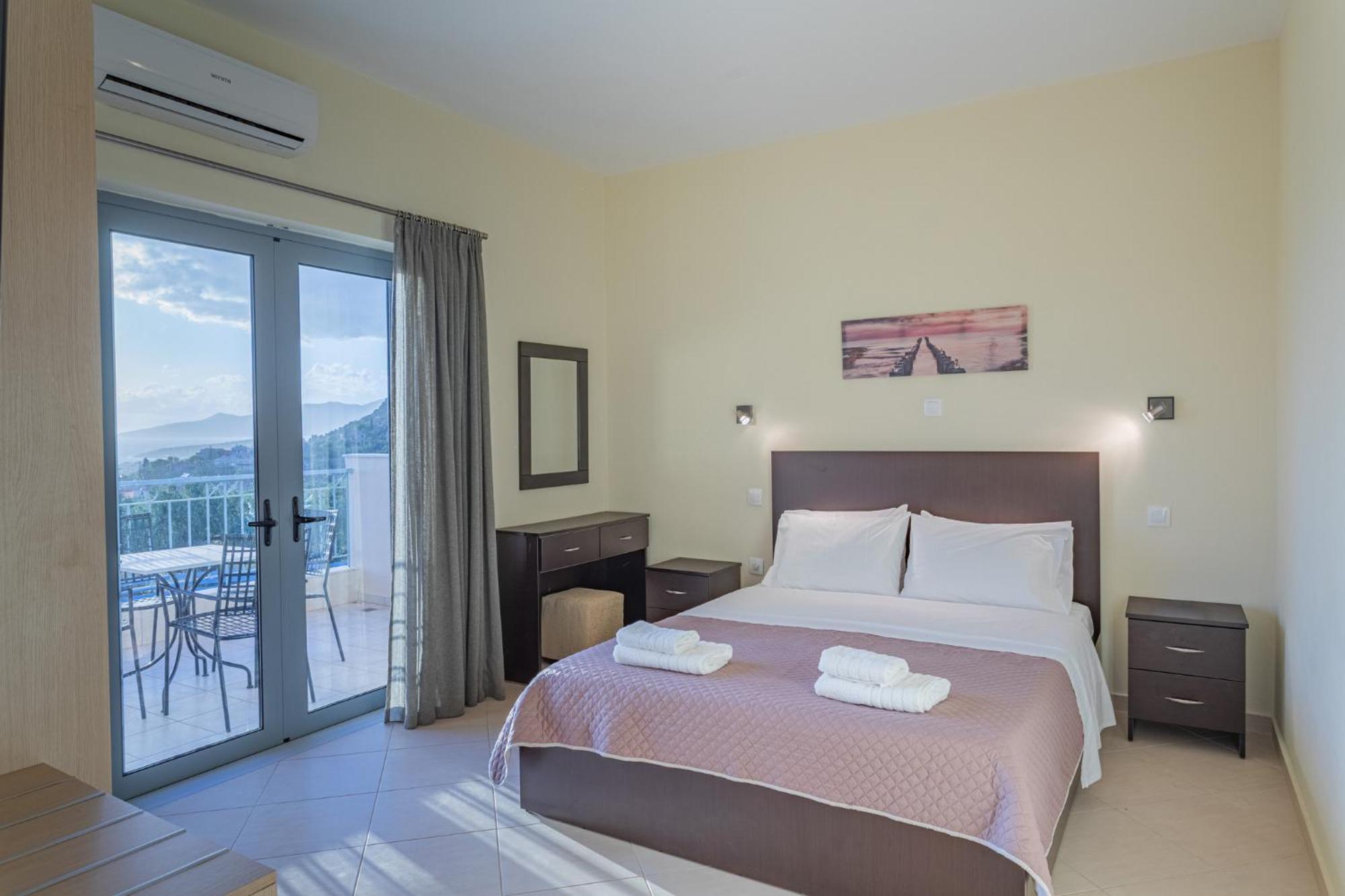 Sundy Maria Apartments Stoupa Luaran gambar